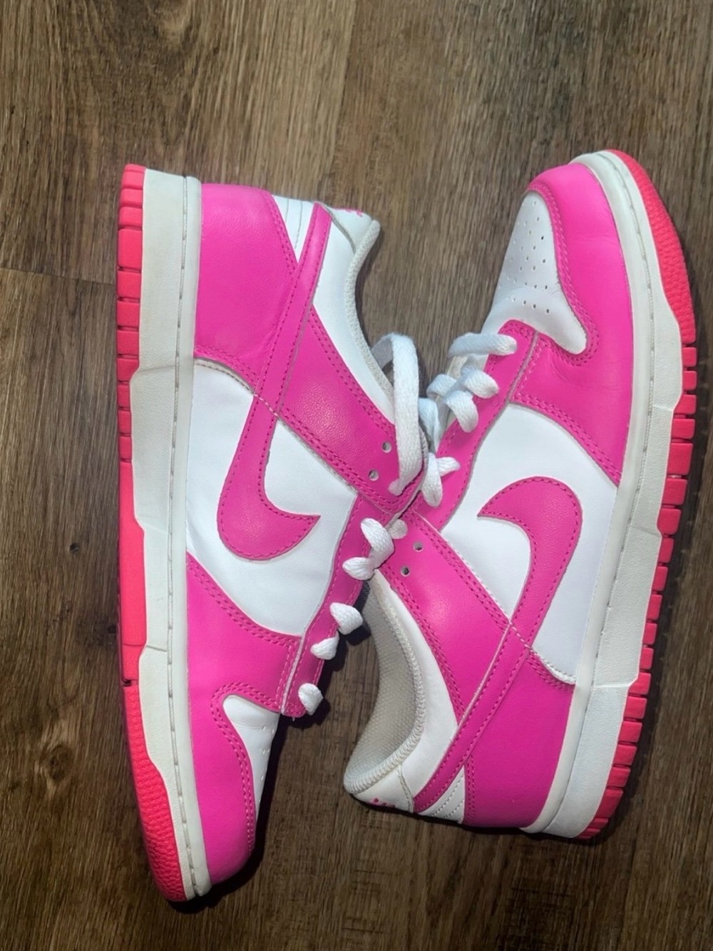 Nike Dunk Low Pink White Sneakers Women’s Size 7Y